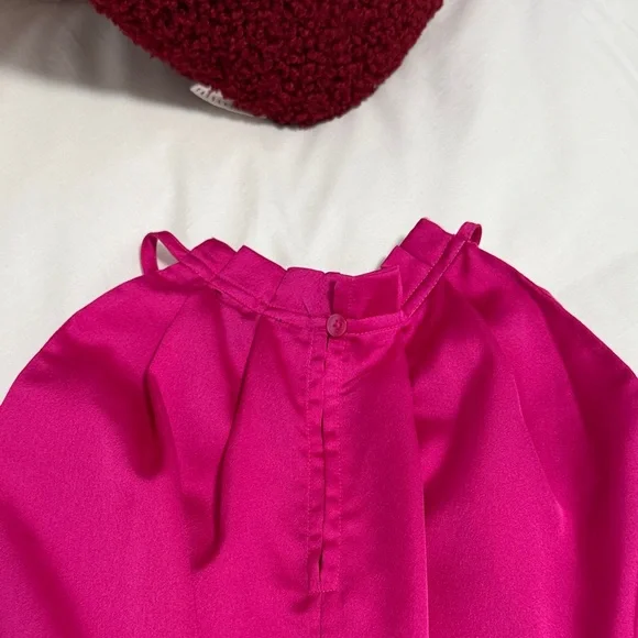Ann Taylor Vibrant Pink Sleeveless Top - Picture 3 of 3
